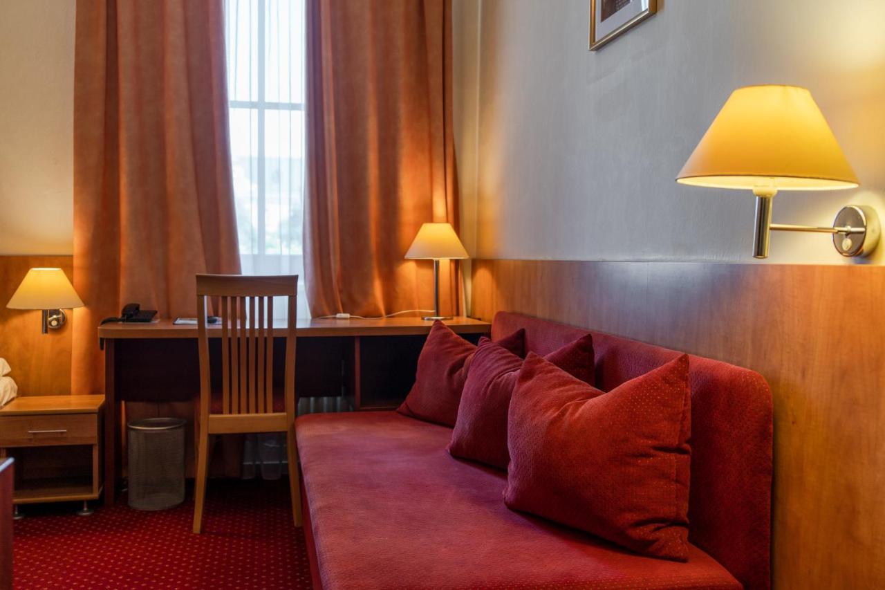 Hotel Grand Uherské Hradiště Exteriör bild