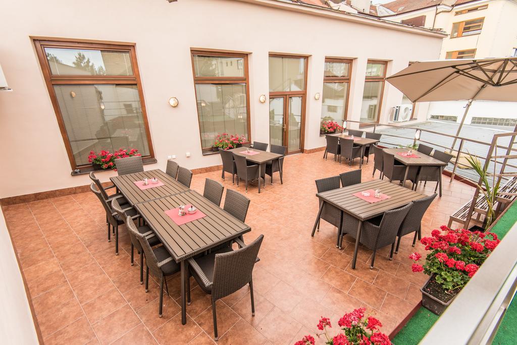 Hotel Grand Uherské Hradiště Exteriör bild