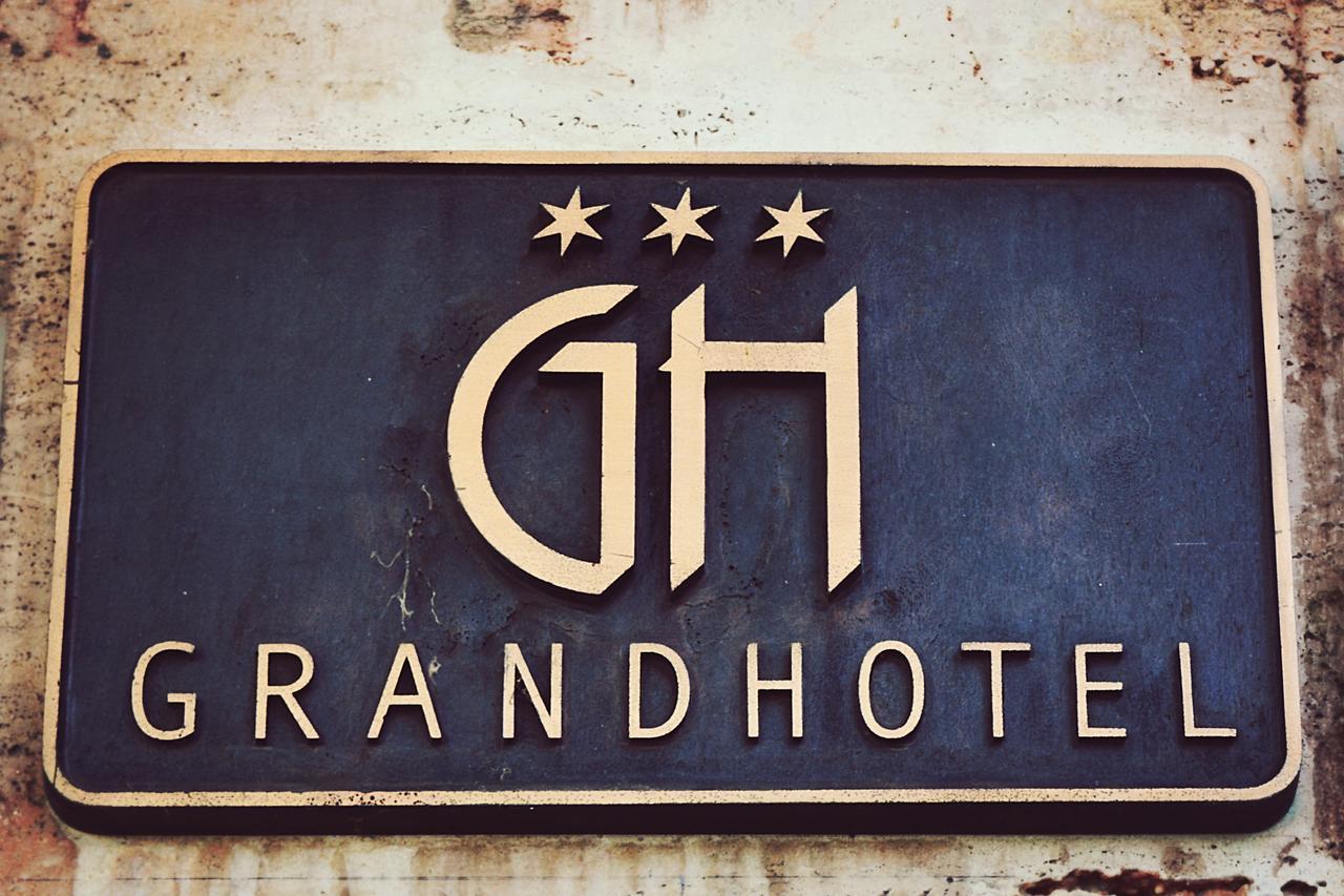 Hotel Grand Uherské Hradiště Exteriör bild